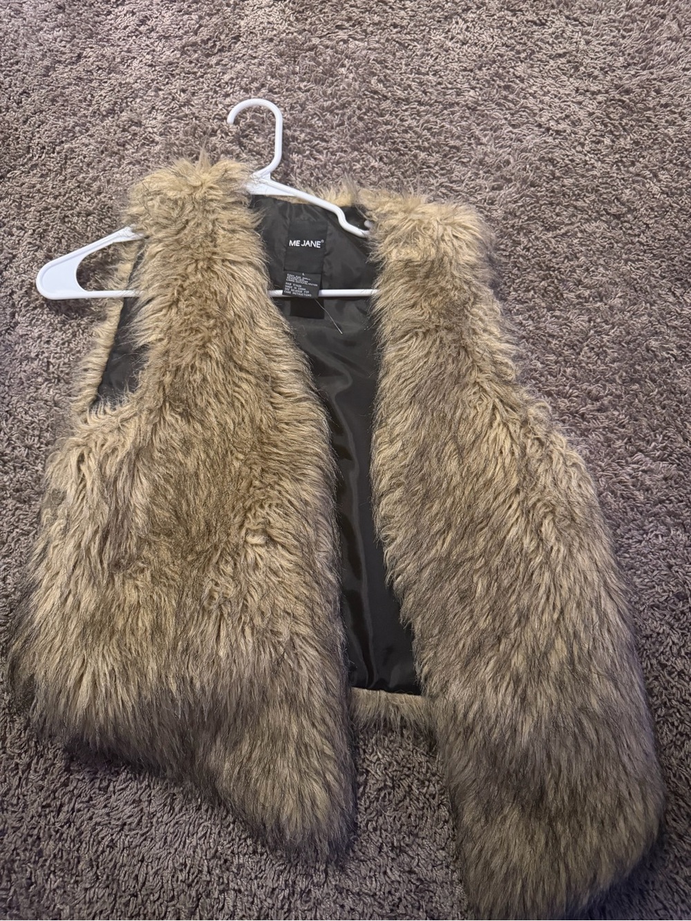 Me Jane Faux Fur Vest in Light Brown